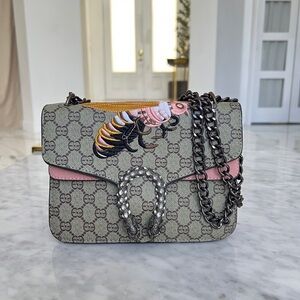 Beige and Pink Crossbody Bag with Chain